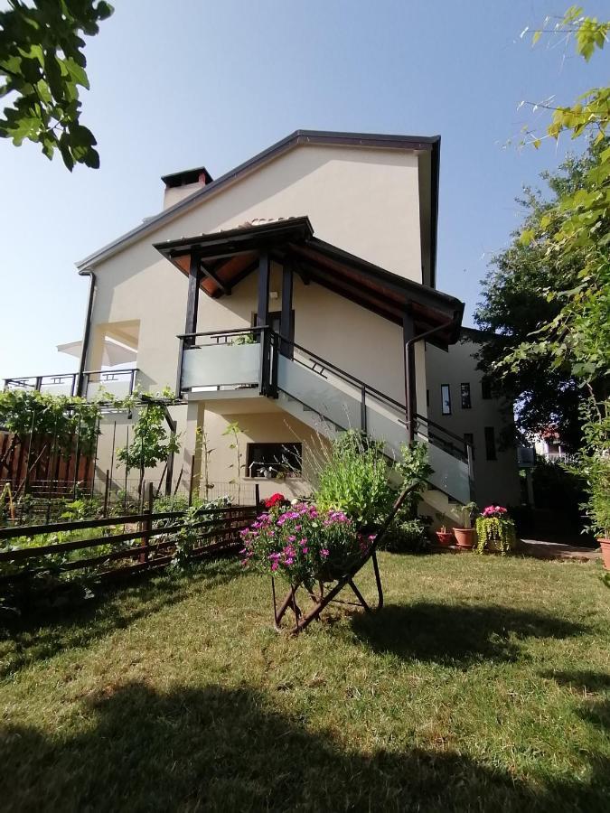 Apartmani Kiko Porec Ngoại thất bức ảnh