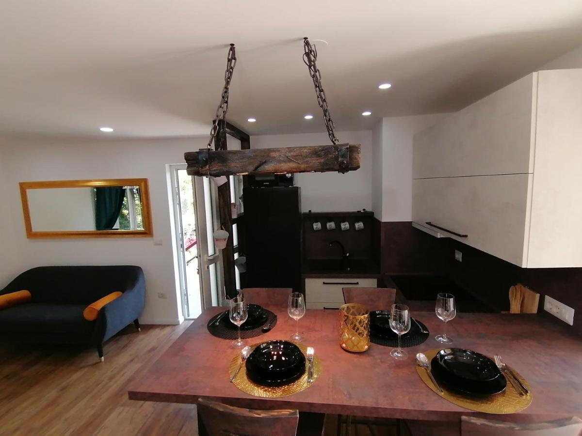 Apartmani Kiko Porec Ngoại thất bức ảnh