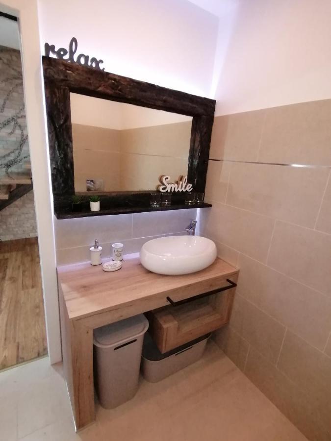 Apartmani Kiko Porec Ngoại thất bức ảnh
